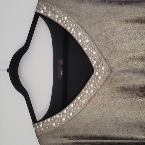 Rock & Republic Metallic Look Studded Top - Picture 3 of 11